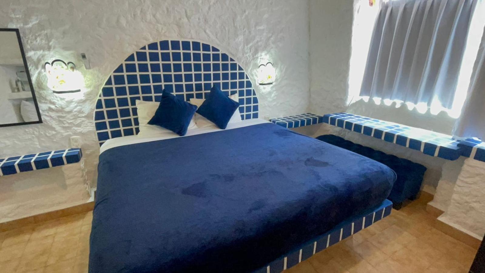 Sol Y Mar. Delfines Apartment Ixtapa  Exterior photo